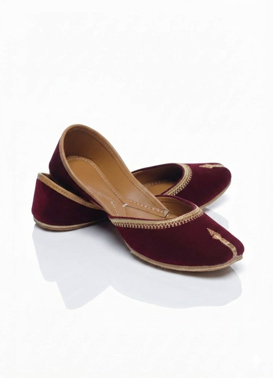 Women's Black Velvet Khussa with Silver Embroidery